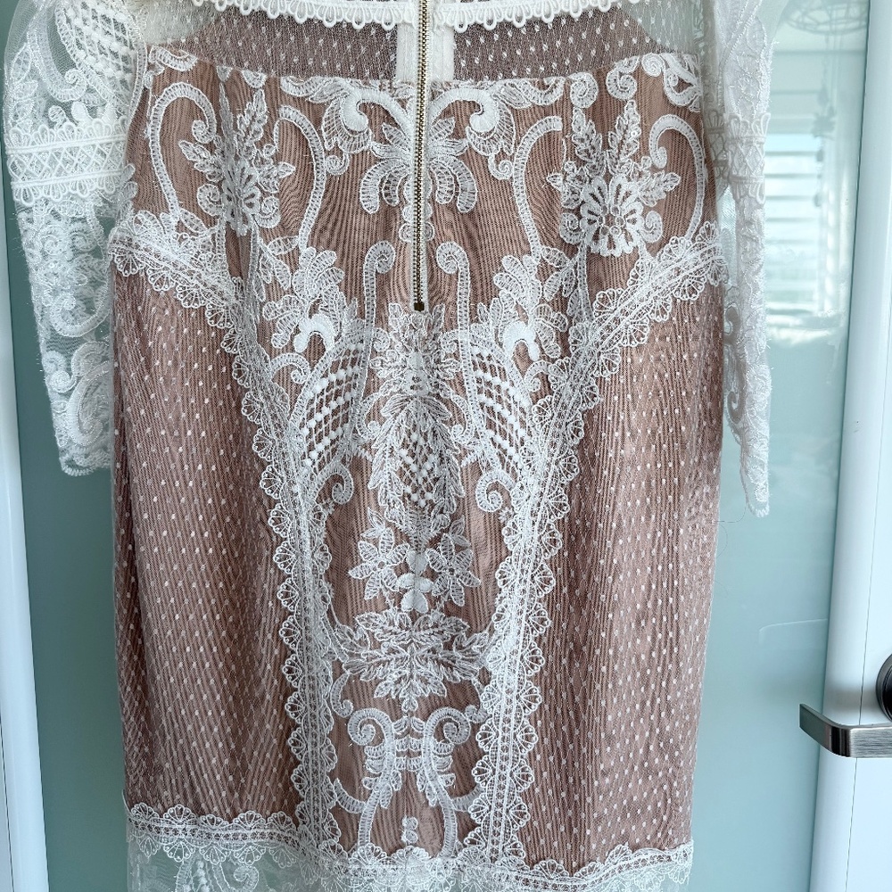 NWT, Bronx & Banco Barocco Swiss Gown - Picture 8 of 12